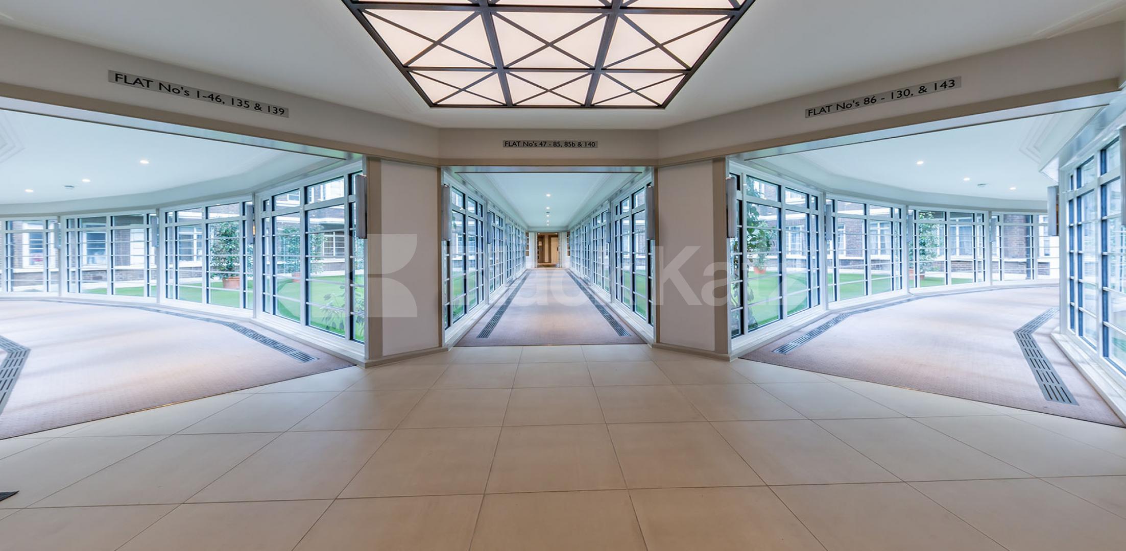 			LARGE 3 / 4 BED! , 4 Bedroom, 1 bath, 1 reception Flat			 Park Road, BAKER STREET